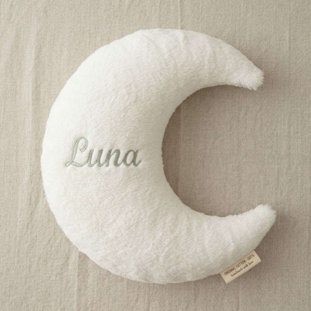moon-shaped-name-cushion